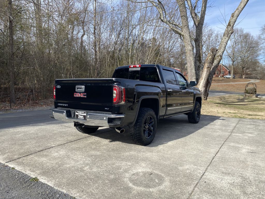 2018 GMC Sierra Image 4
