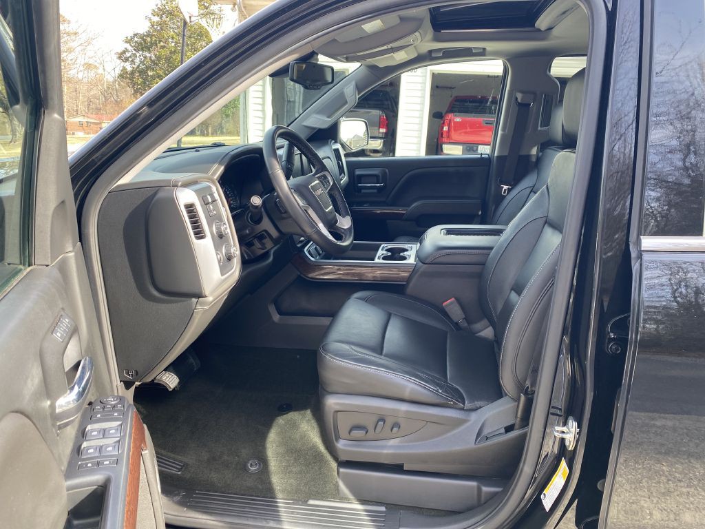 2018 GMC Sierra Image 8