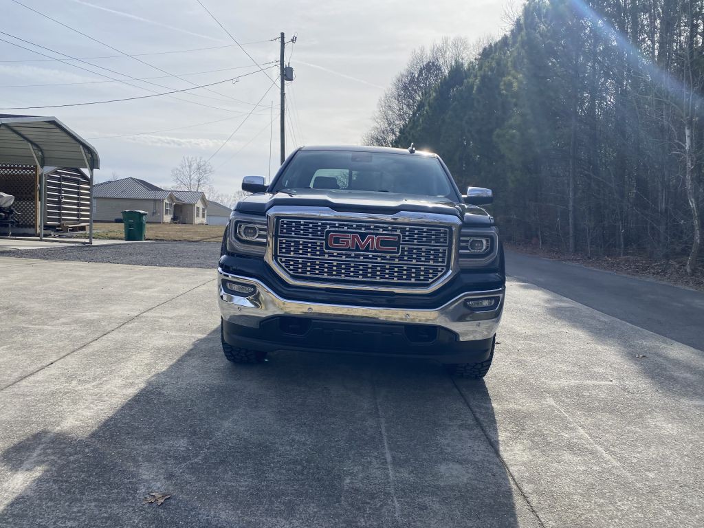 2018 GMC Sierra Image 14