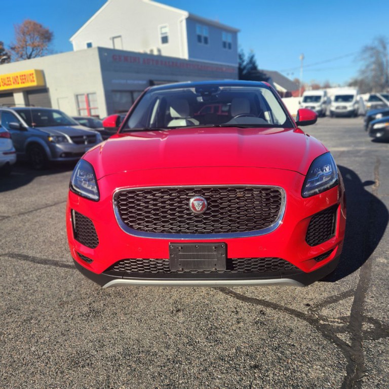 2019 Jaguar E-pace Image 3