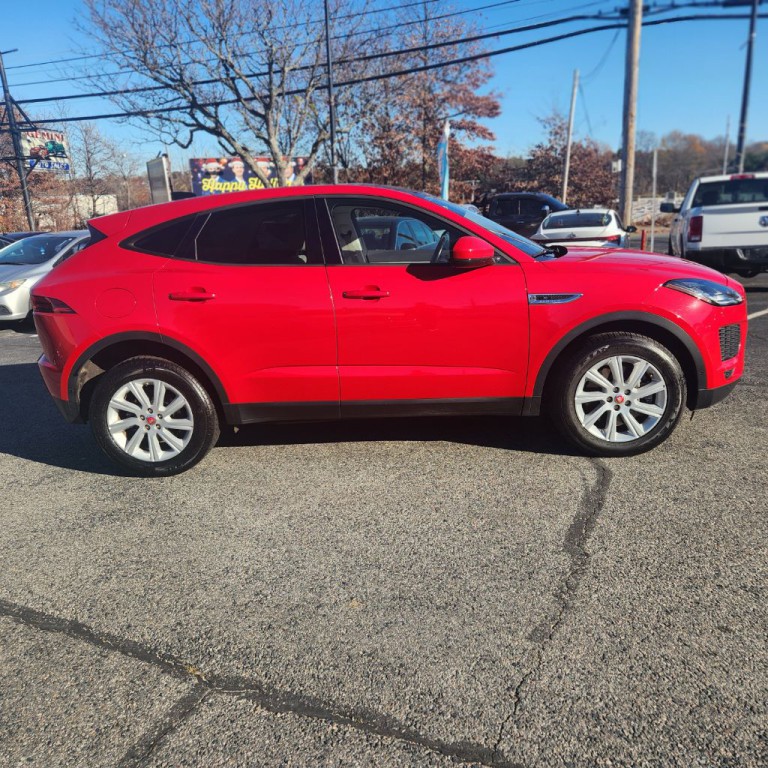 2019 Jaguar E-pace Image 6