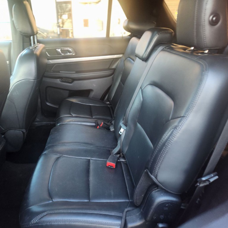 2019 Ford Explorer Image 11