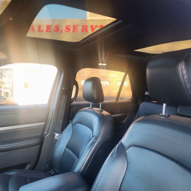 2019 Ford Explorer Image 12
