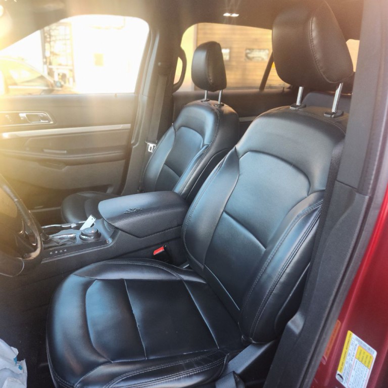 2019 Ford Explorer Image 14