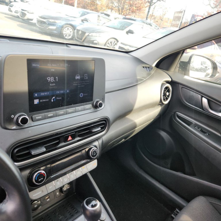 2022 Hyundai Kona Image 8