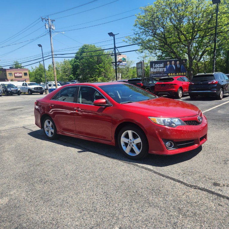 2012 Toyota Camry Image 3
