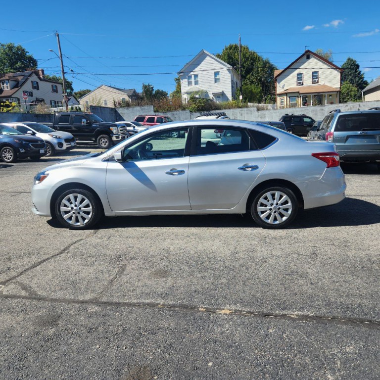 2019 Nissan Sentra Image 4