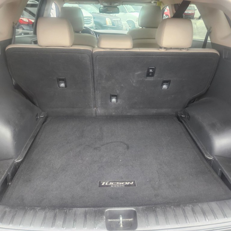 2016 Hyundai Tucson Image 11