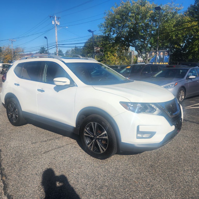 2020 Nissan Rogue Image 3