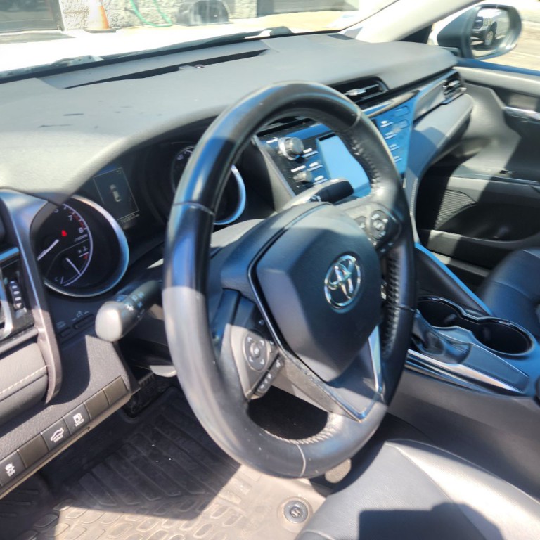 2019 Toyota Camry Image 10