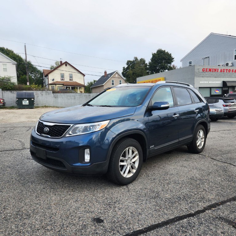 2015 Kia Sorento Image 1