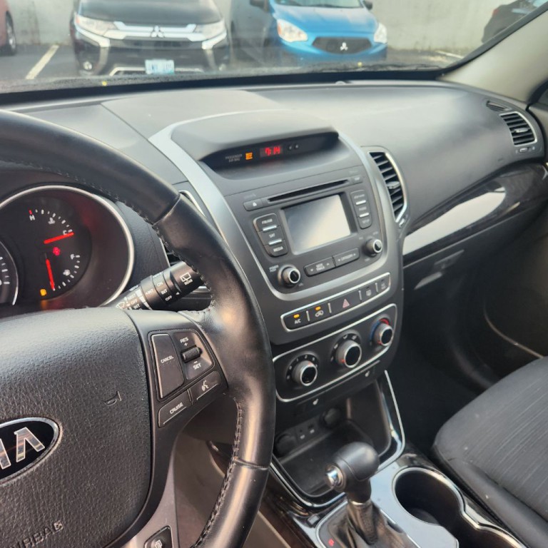 2015 Kia Sorento Image 10