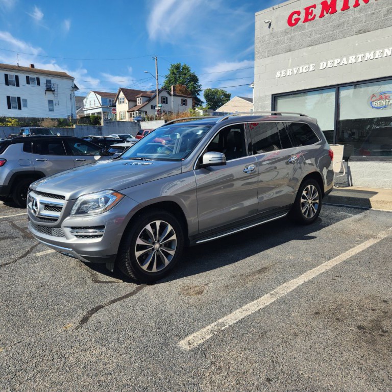 2015 Mercedes-Benz GL-Class Image 2