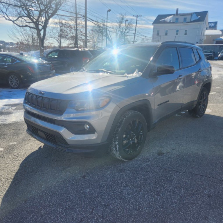 2022 Jeep Compass Image 1