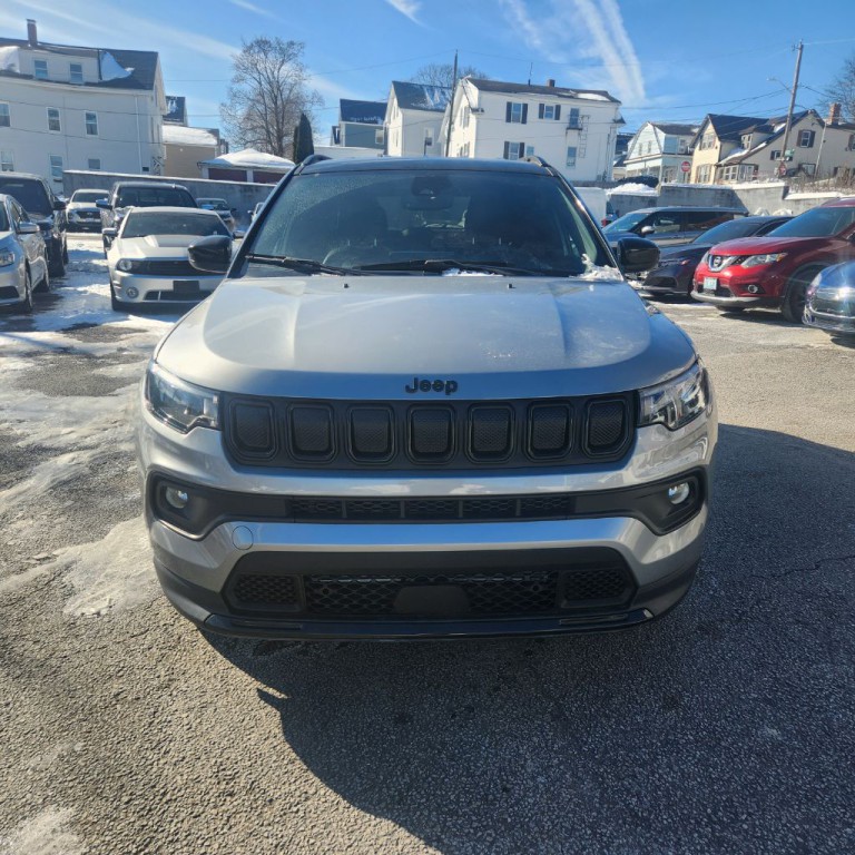 2022 Jeep Compass Image 2