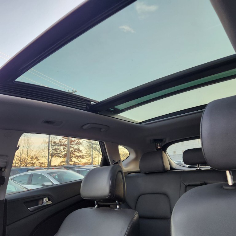 2017 Hyundai Tucson Image 11