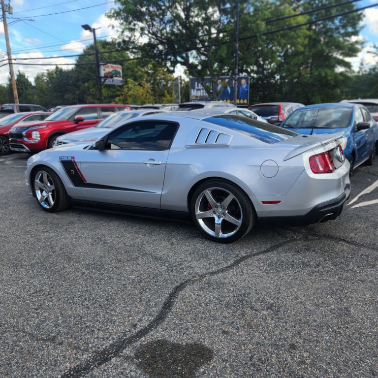 2012 Ford Mustang Image 3