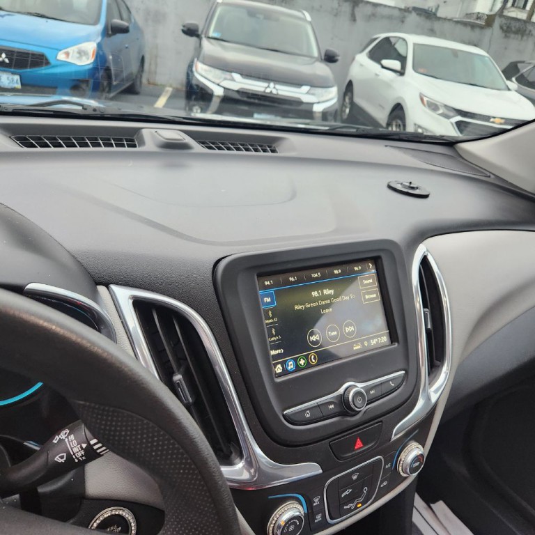 2019 Chevrolet Equinox Image 9