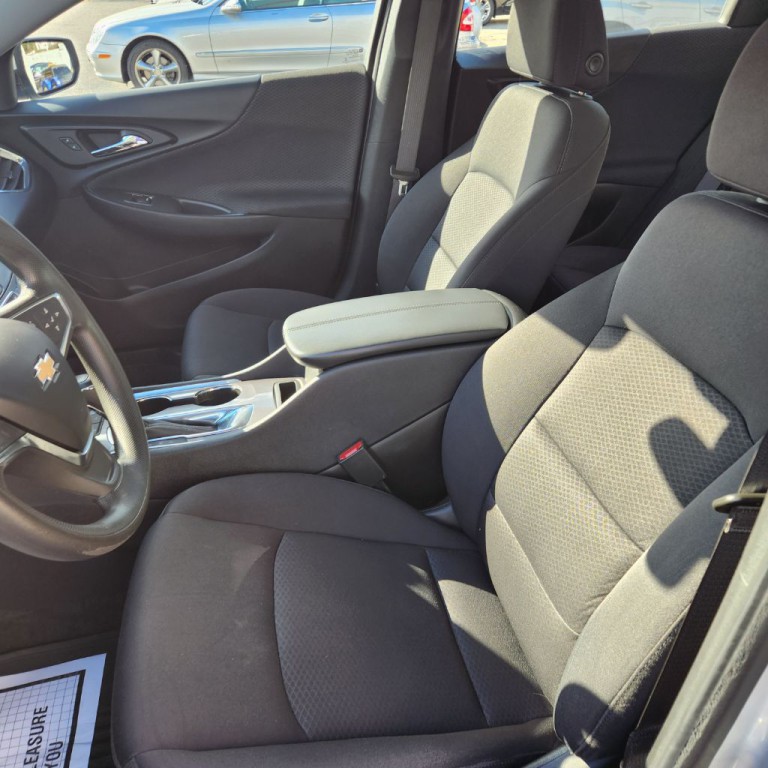 2020 Chevrolet Malibu Image 9