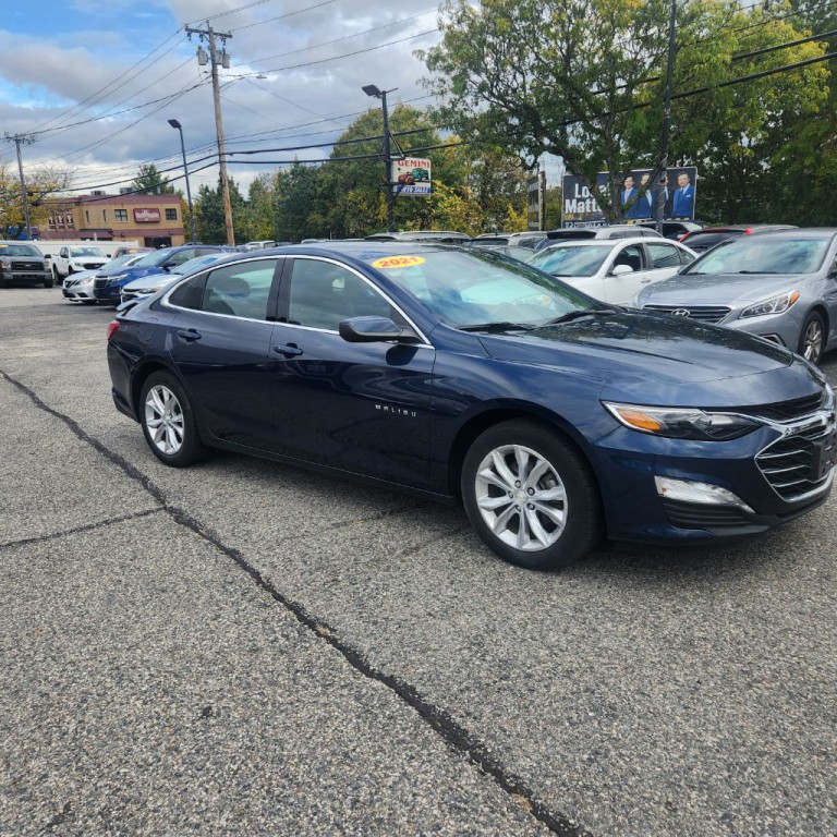 2021 Chevrolet Malibu Image 1