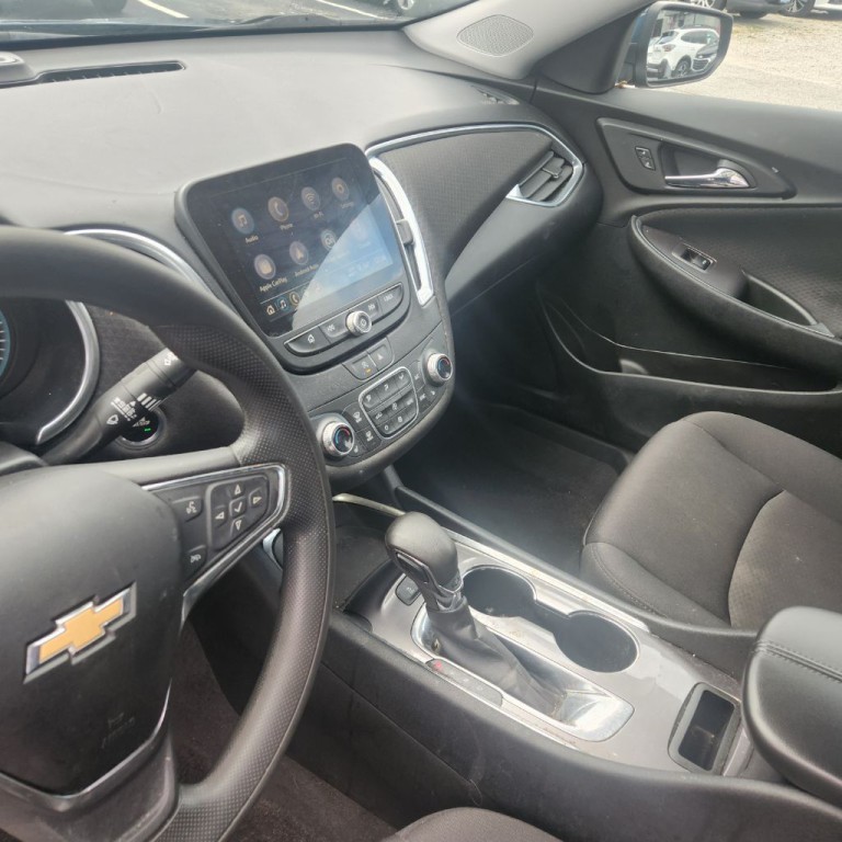 2021 Chevrolet Malibu Image 6