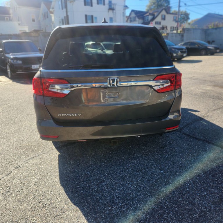2018 Honda Odyssey Image 3