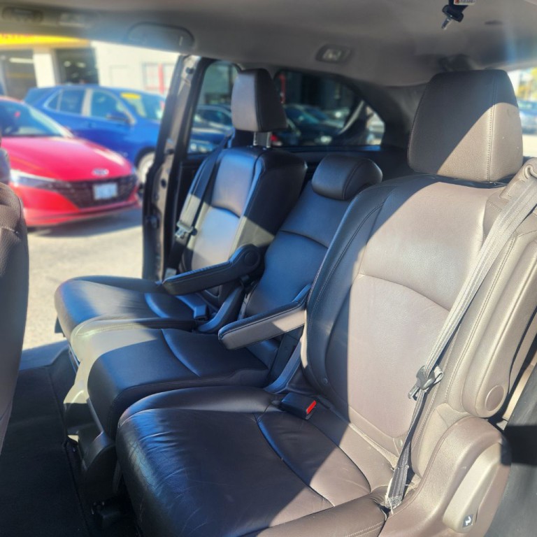 2018 Honda Odyssey Image 11