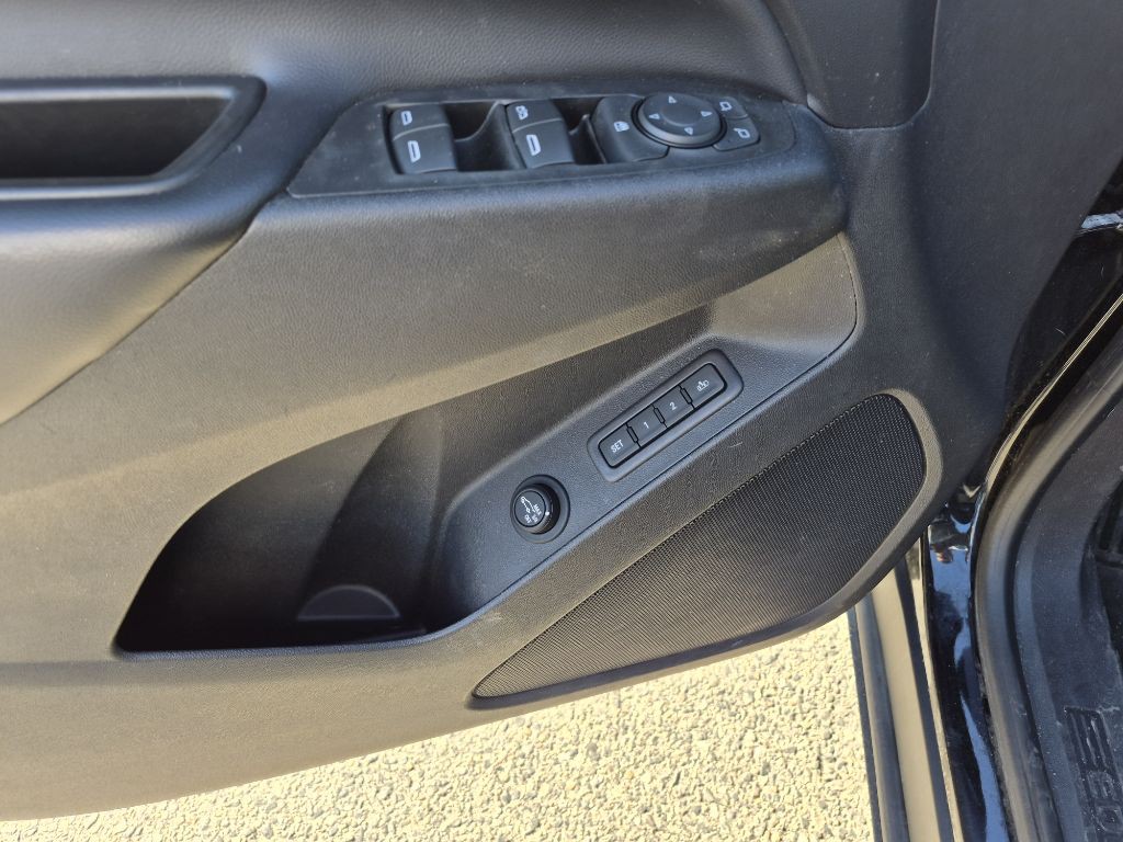 2020 Chevrolet Equinox Image 12