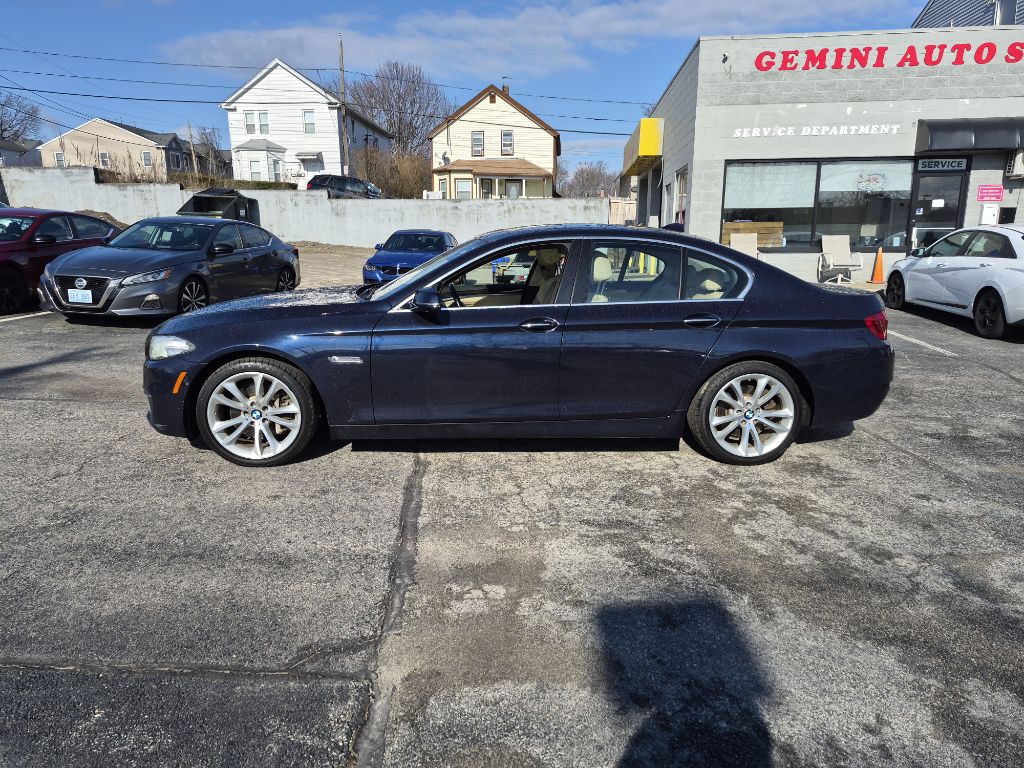 2016 BMW 5 Series Image 3
