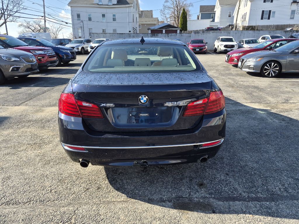 2016 BMW 5 Series Image 6