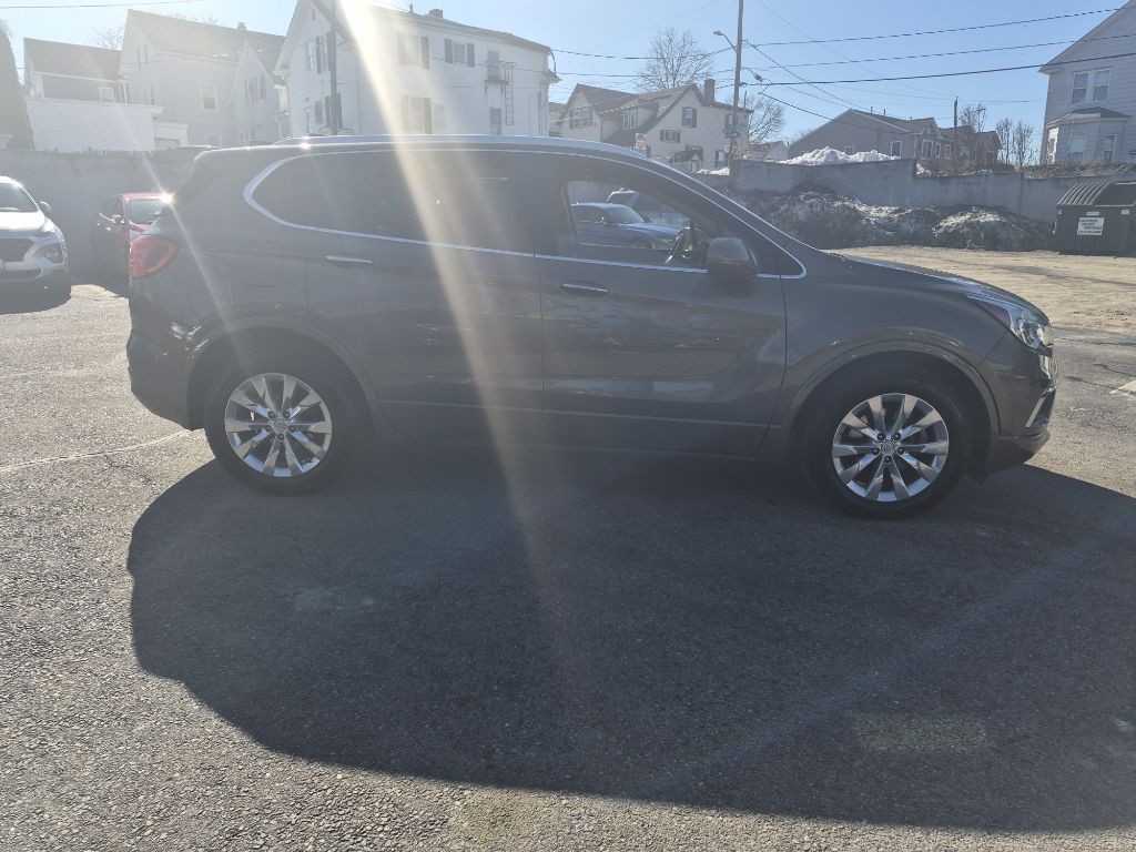 2018 Buick Envision Image 2