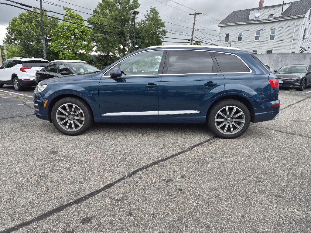 2019 Audi Q7 Image 2
