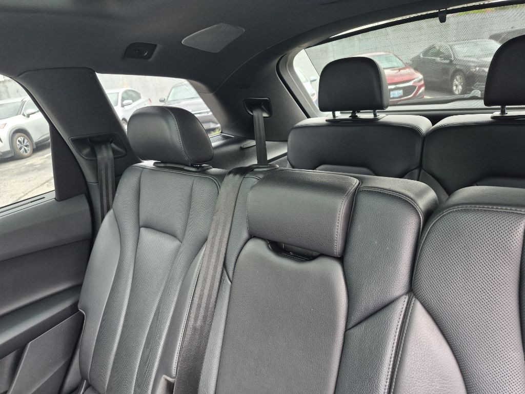 2019 Audi Q7 Image 13