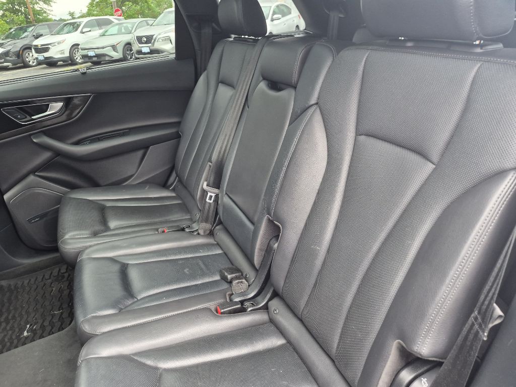 2019 Audi Q7 Image 14