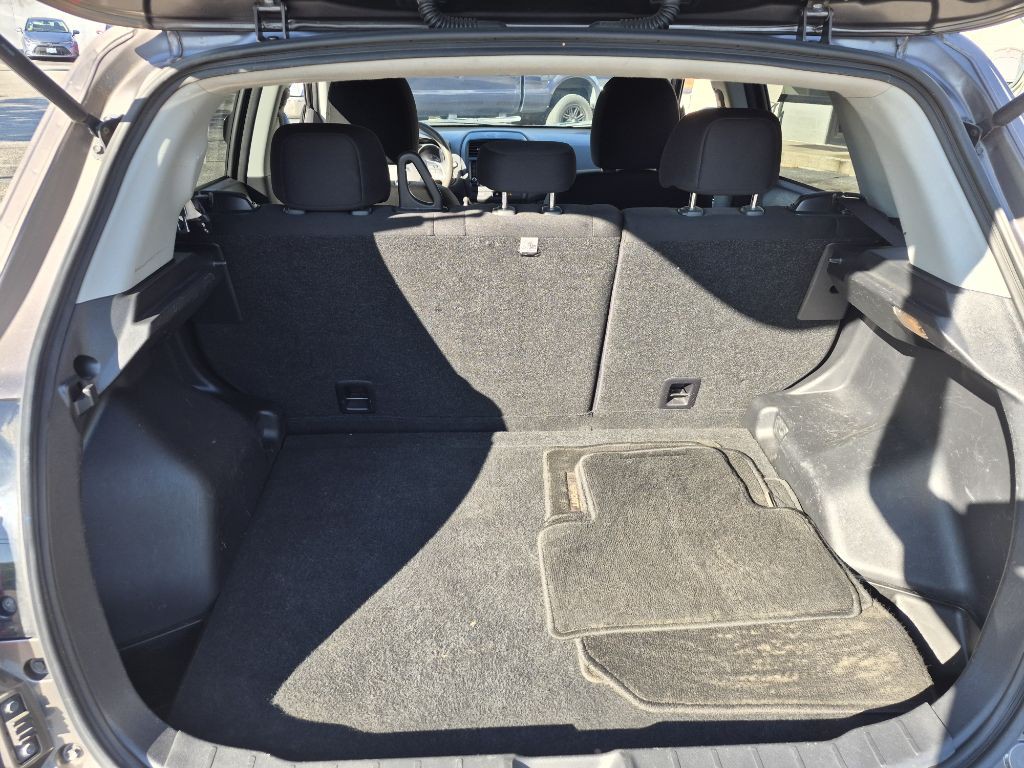 2019 Mitsubishi Outlander Image 8