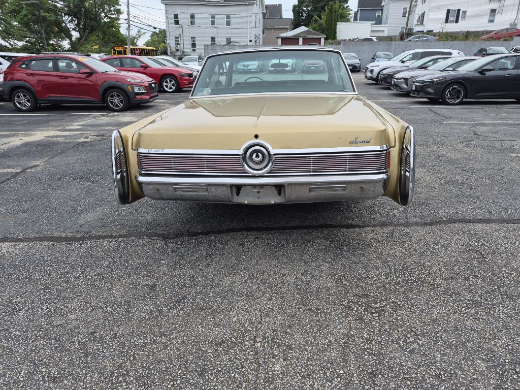 1968 Chrysler Imperial Image 6