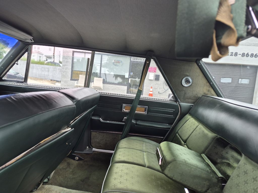 1968 Chrysler Imperial Image 17