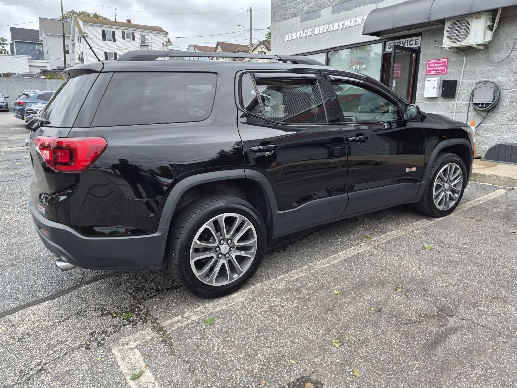 2017 GMC Acadia Image 6