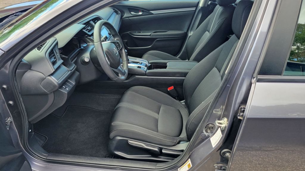 2017 Honda Civic Image 6