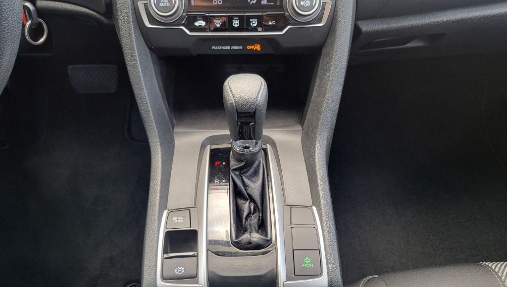 2017 Honda Civic Image 14