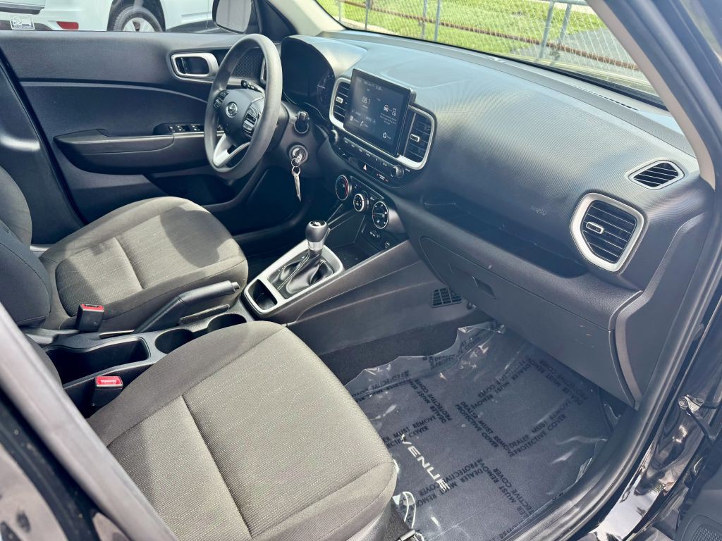 2021 Hyundai Venue Image 10