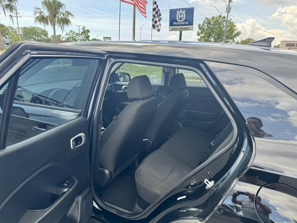 2021 Hyundai Venue Image 16
