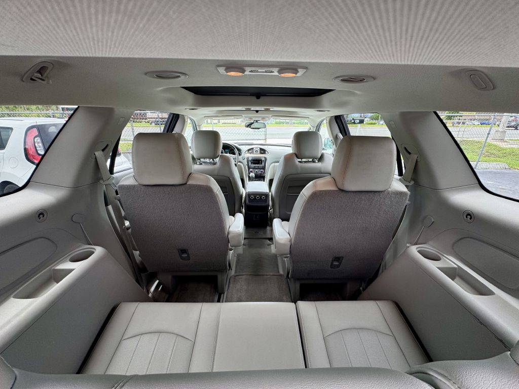 2017 Buick Enclave Image 14