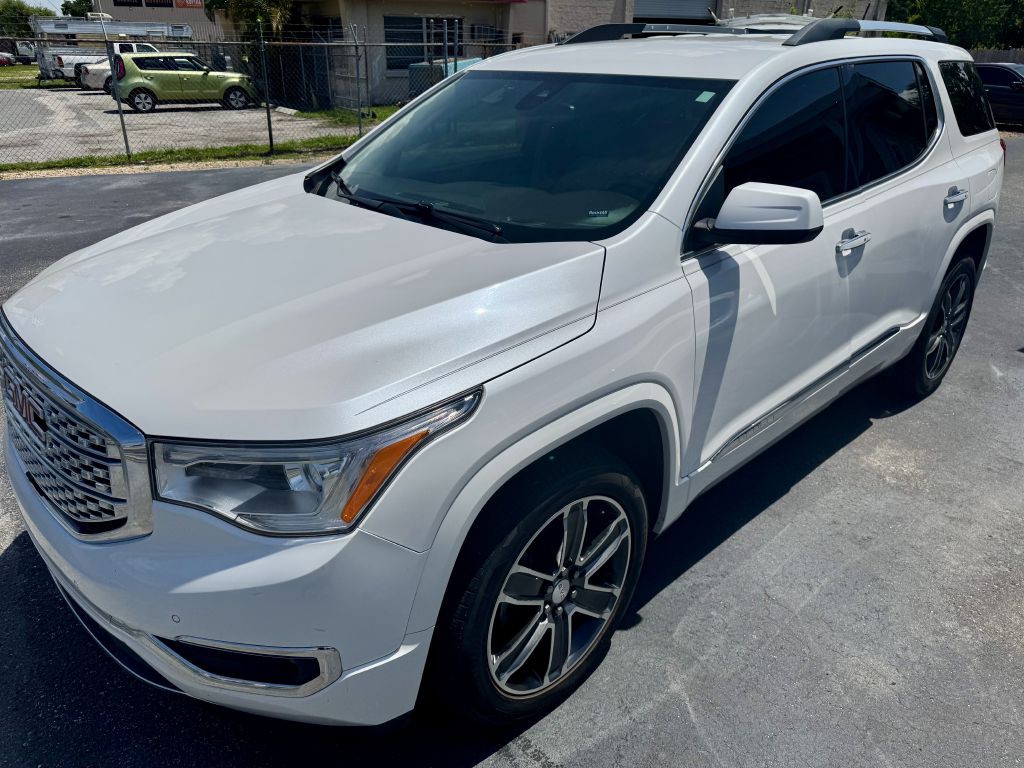 2018 GMC Acadia Image 5