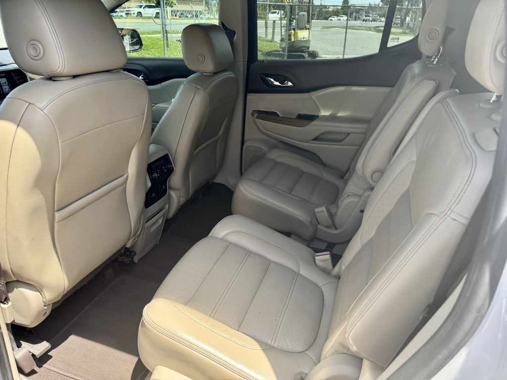 2018 GMC Acadia Image 20