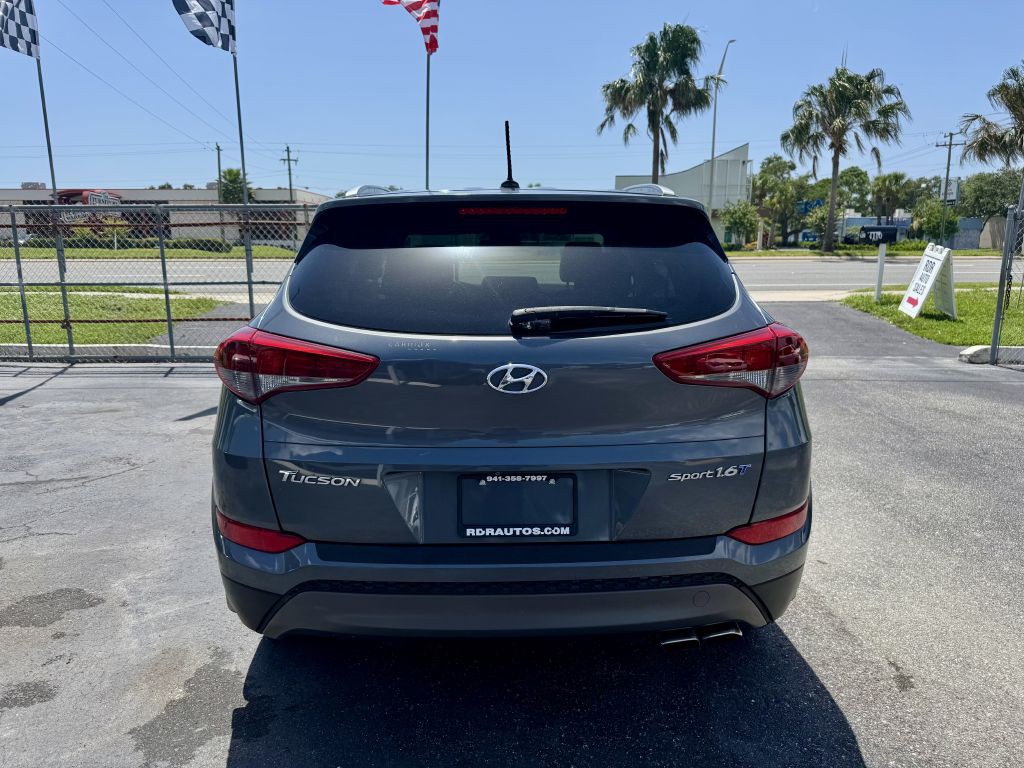 2016 Hyundai Tucson Image 7