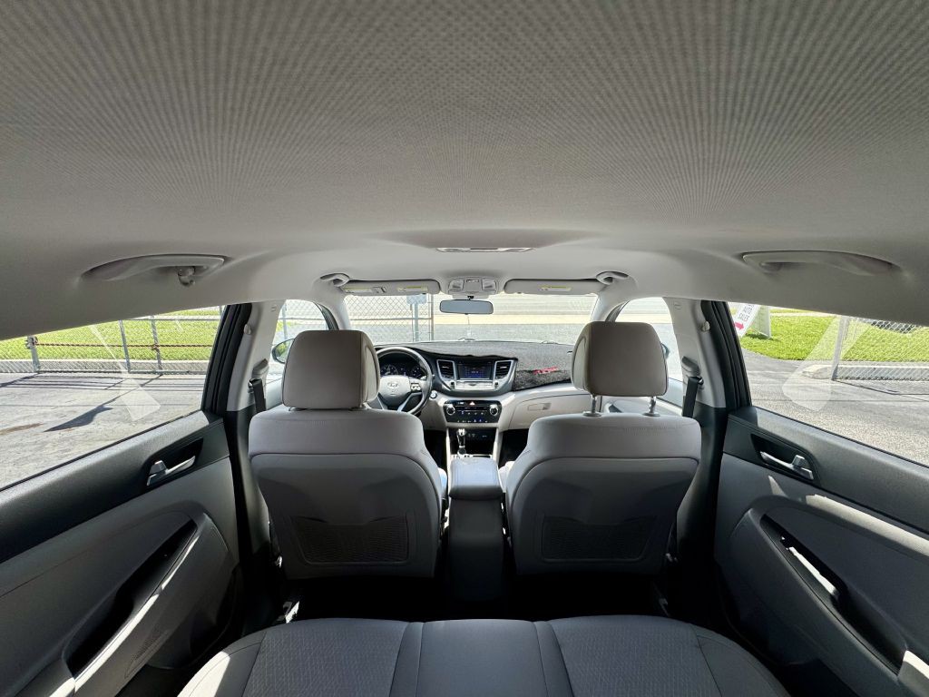2016 Hyundai Tucson Image 15