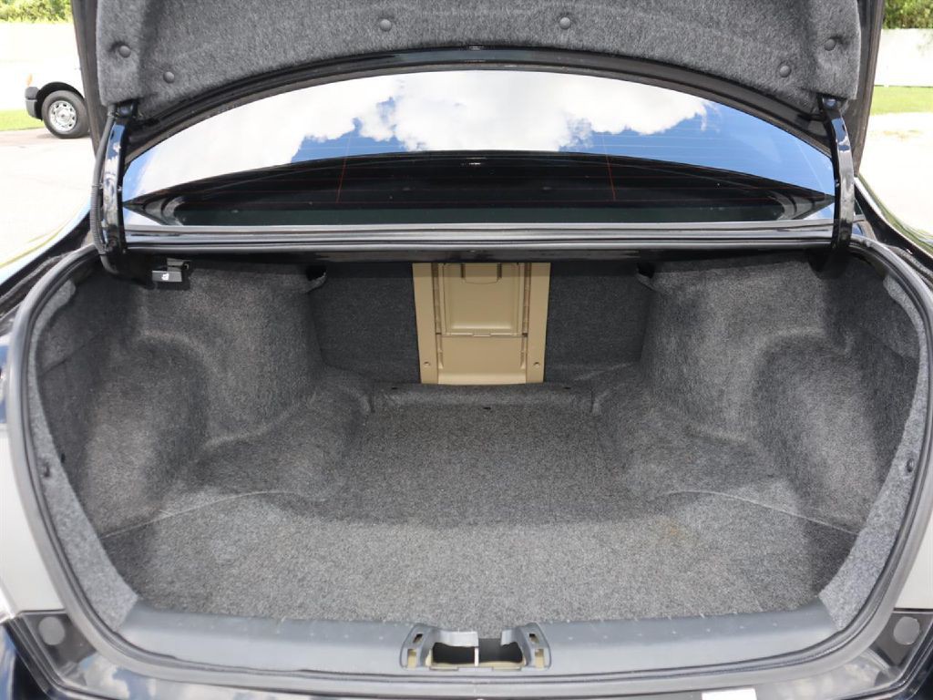 2010 Honda Accord Image 19