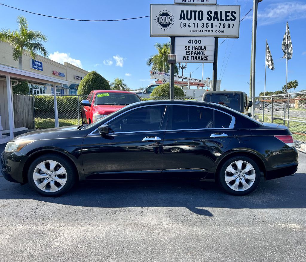 2010 Honda Accord Image 2