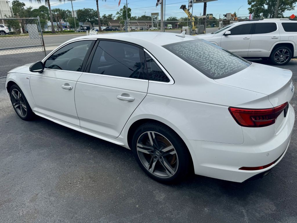 2017 Audi A4 Image 7